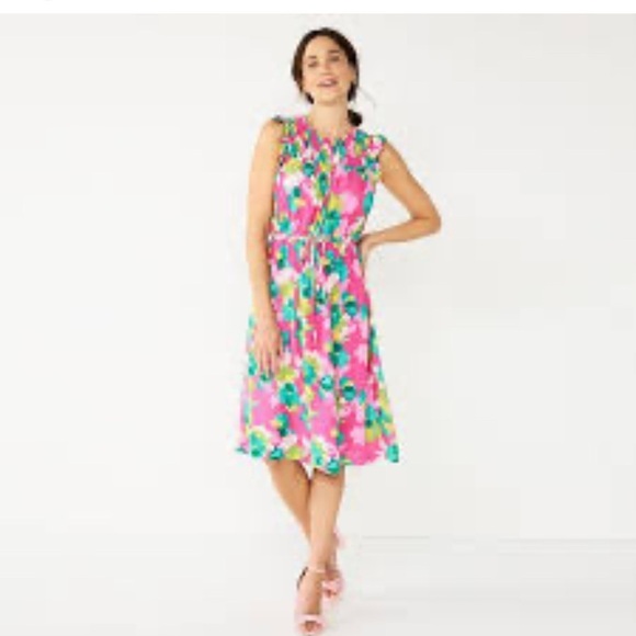 Draper James Dresses & Skirts - Draper James Pink and Green Midi Dress